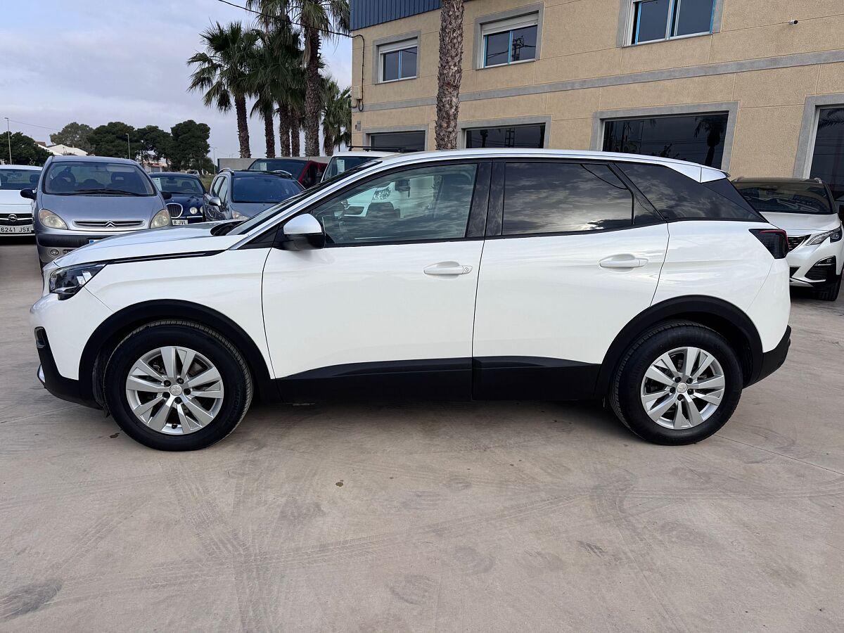 PEUGEOT 3008 ACTIVE 1.2. E-THP AUTO SPANISH LHD IN SPAIN ONLY 59000 MILES 2018